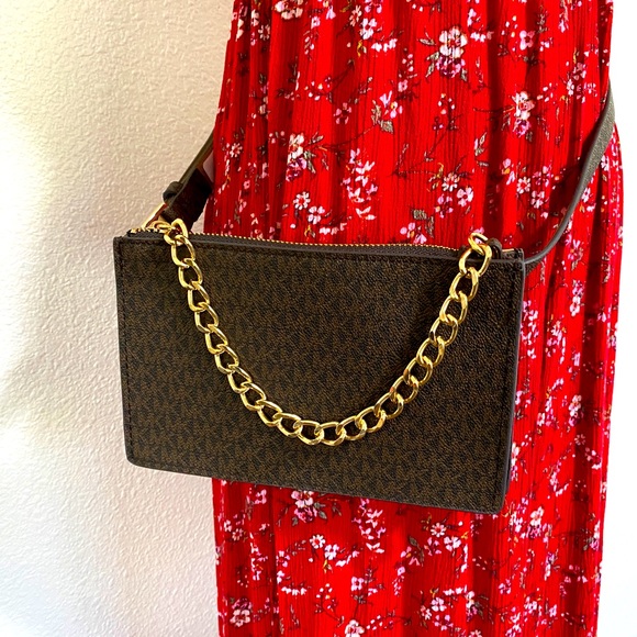 Michael Kors Mk Signature Sleek Fanny Pack Belt Wallet Waist Bag Chocolate - Picture 2 of 13